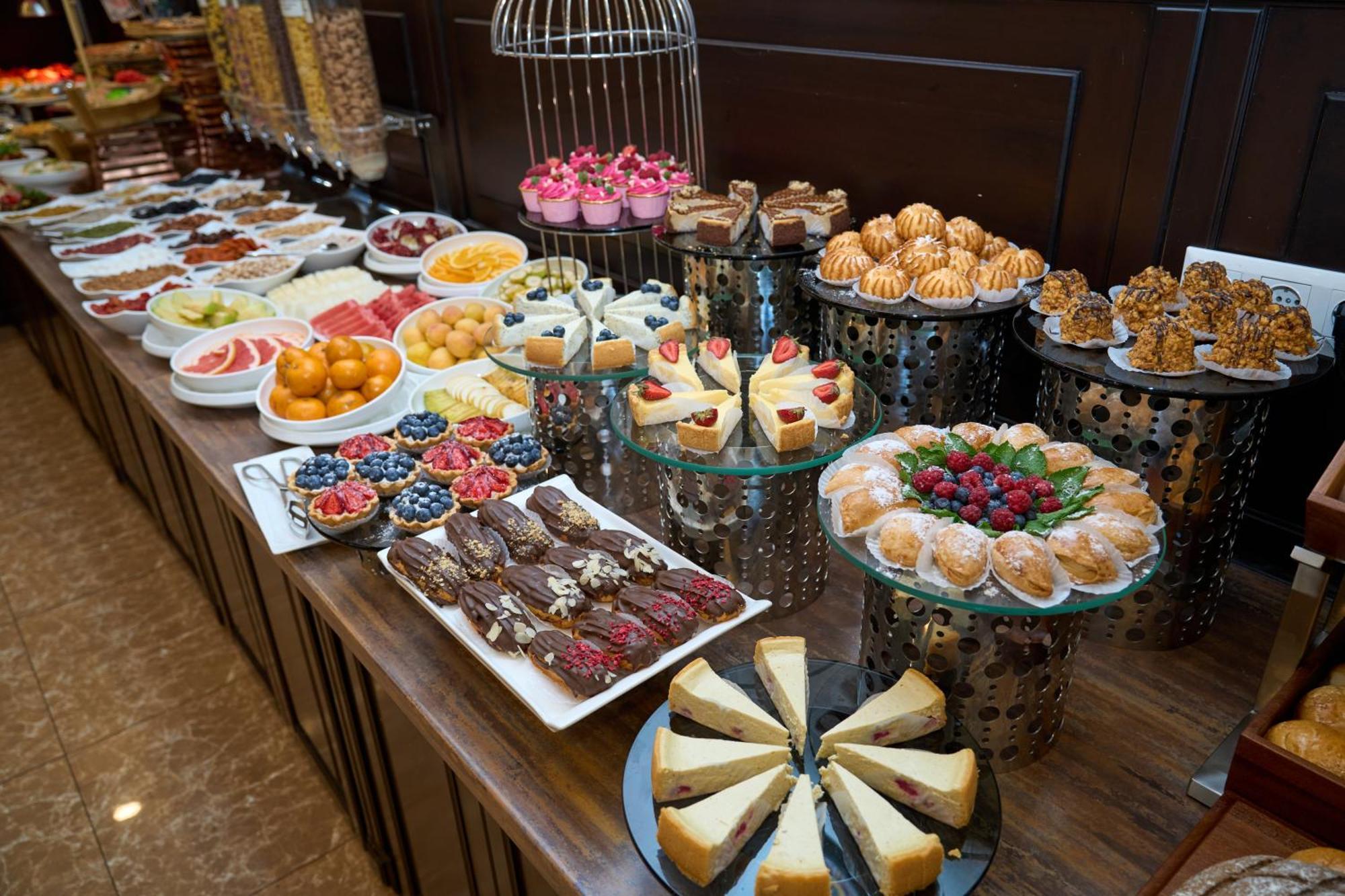 Garden Hotel & Spa Bishkek Exterior photo