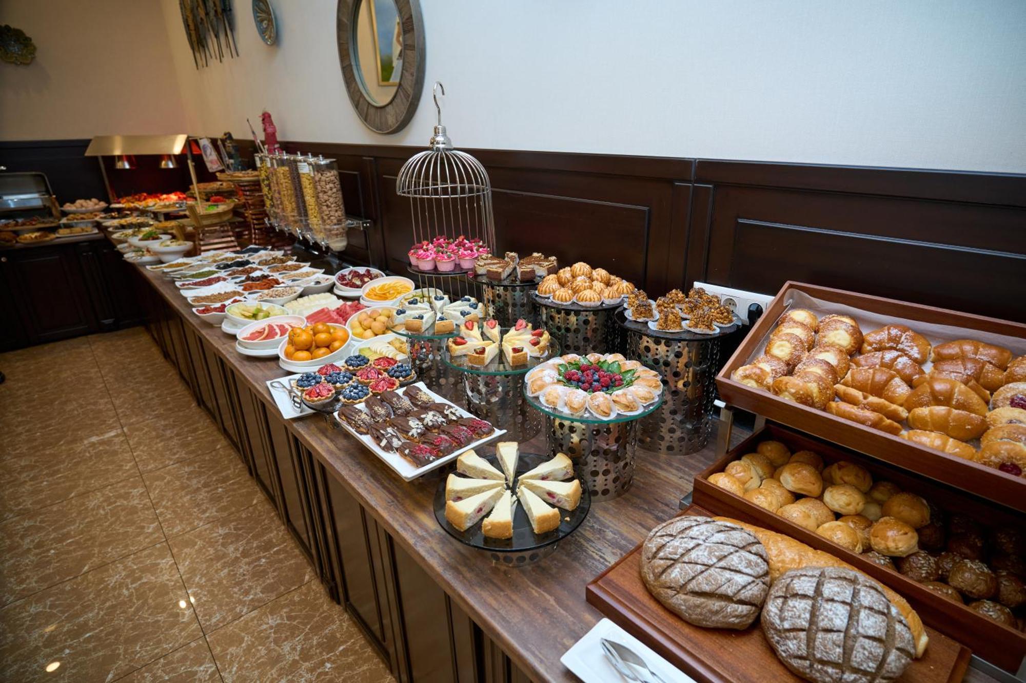 Garden Hotel & Spa Bishkek Exterior photo